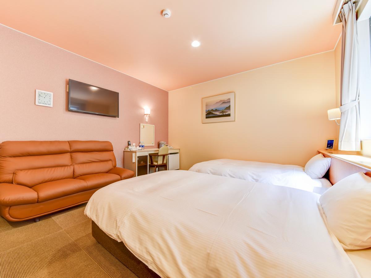 צושימה Hotel Belleforet מראה חיצוני תמונה